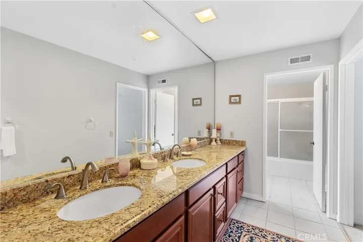 6549 E North View Drive, Anaheim Hills, California 92807