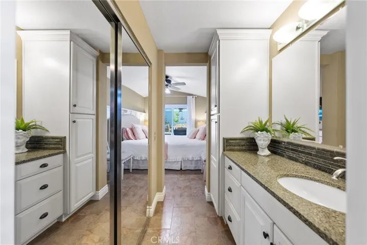 33212 Camino Piedra Rojo, Temecula, California 92592