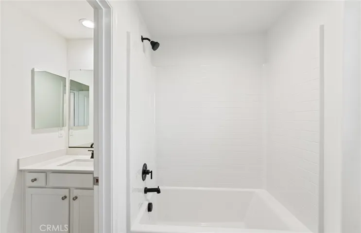 17931 Edna Valley Drive, Riverside, California 92503