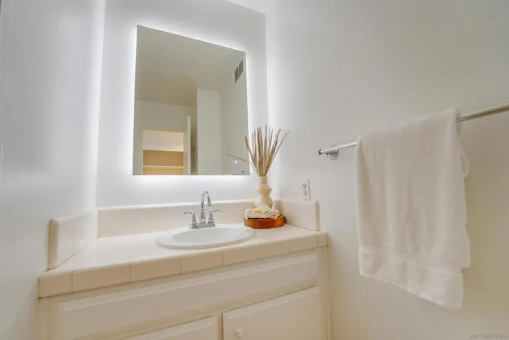 3901 Brown Street, Oceanside, California 92056