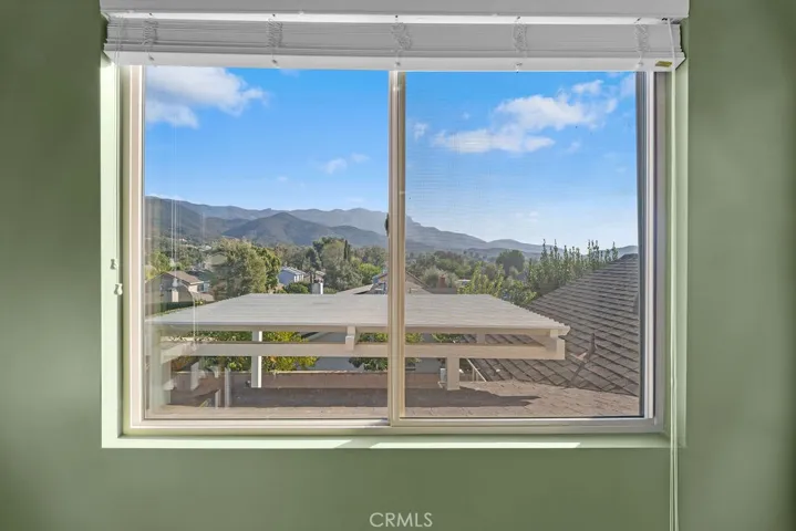 842 Kenmore Circle, Newbury Park, California 91320