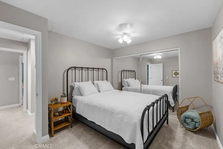 842 Kenmore Circle, Newbury Park, California 91320
