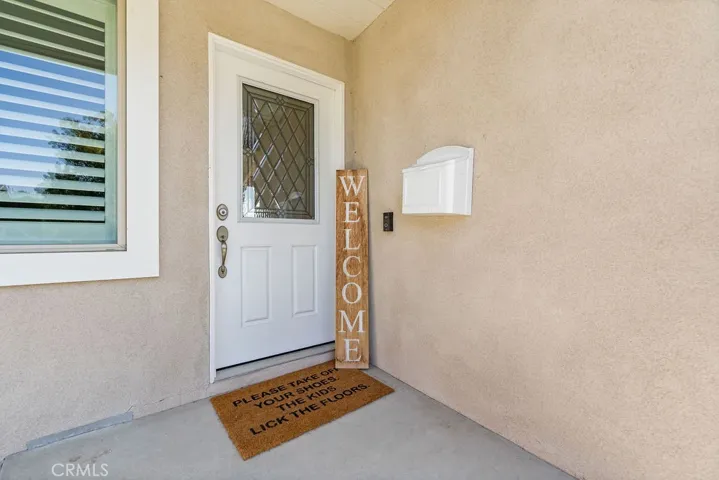 842 Kenmore Circle, Newbury Park, California 91320