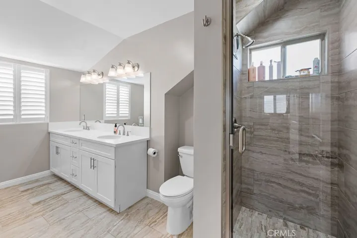 842 Kenmore Circle, Newbury Park, California 91320