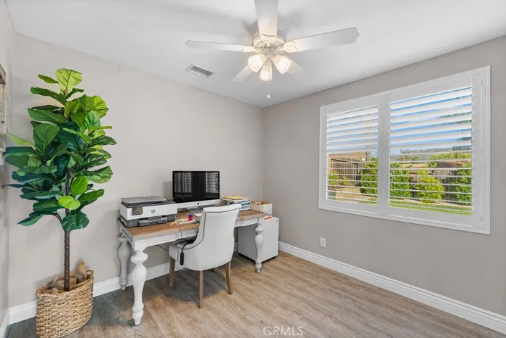 842 Kenmore Circle, Newbury Park, California 91320