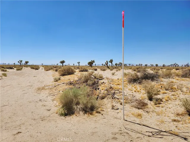 10 Ac E Ave K8, Lancaster, California 93535