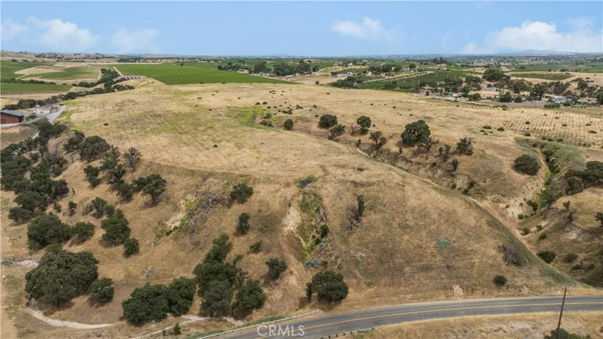 13350 River Road, San Miguel, California 93451