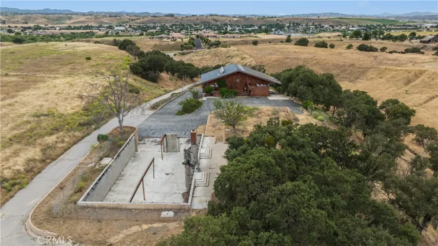 13350 River Road, San Miguel, California 93451