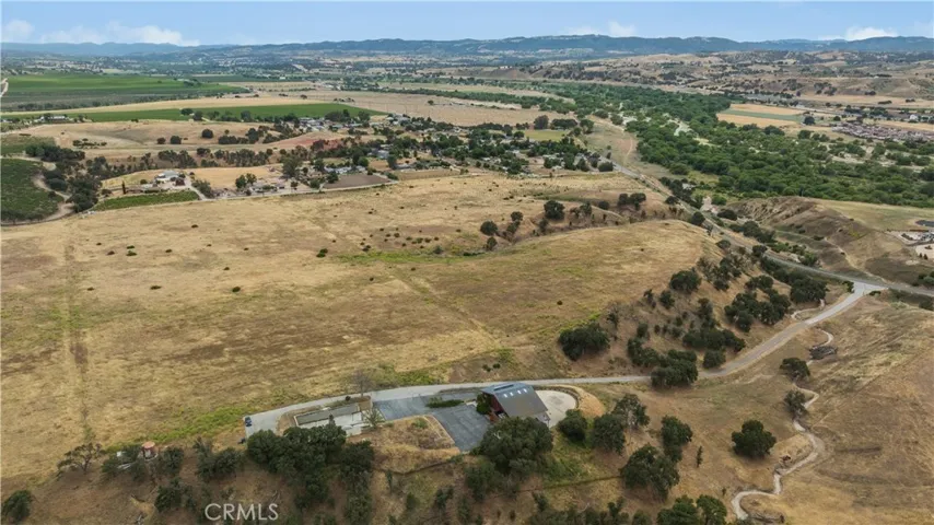 13350 River Road, San Miguel, California 93451