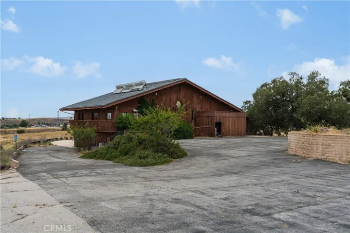 13350 River Road, San Miguel, California 93451