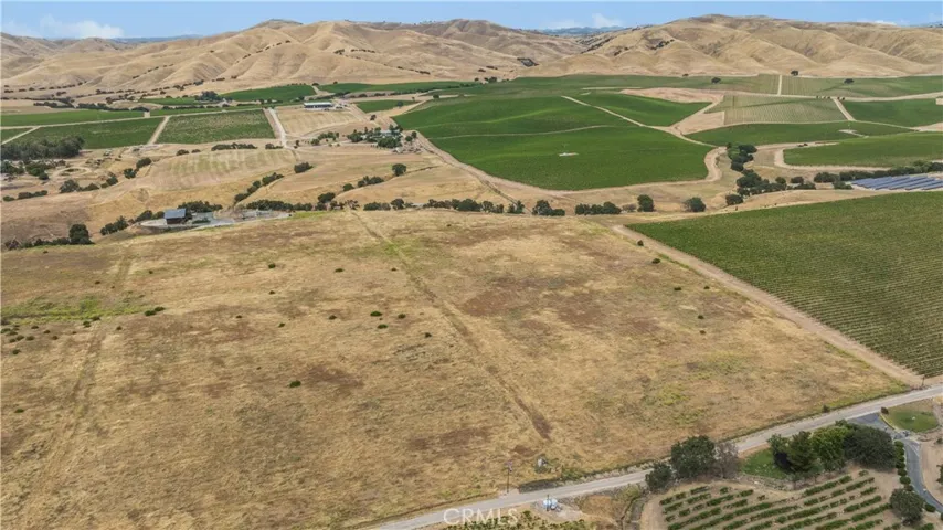 13350 River Road, San Miguel, California 93451
