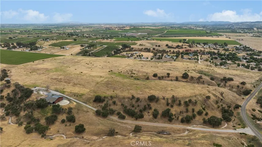 13350 River Road, San Miguel, California 93451