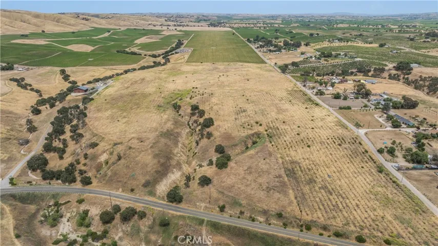 13350 River Road, San Miguel, California 93451