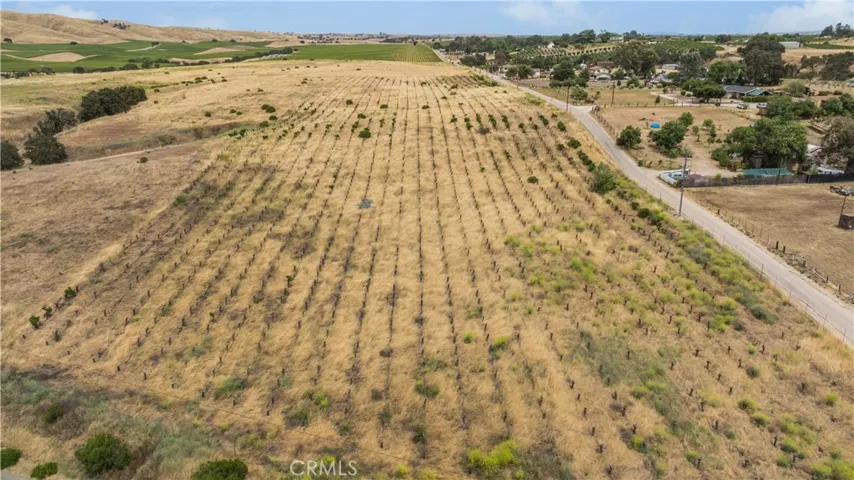13350 River Road, San Miguel, California 93451