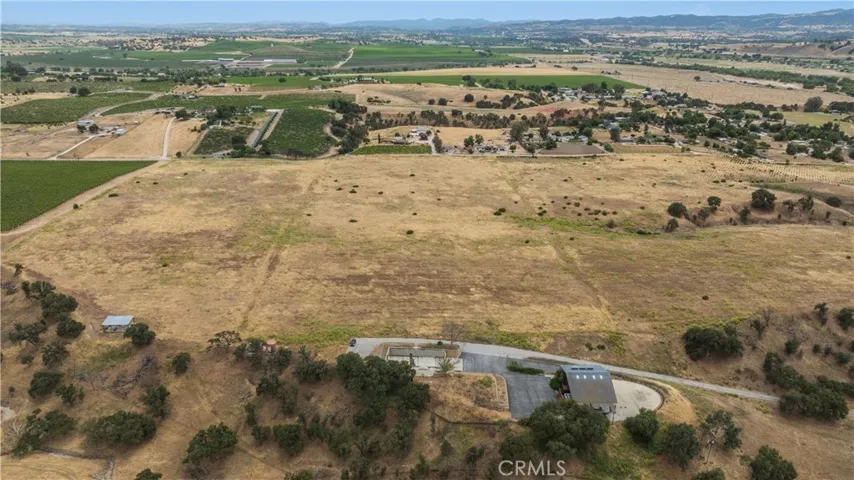 13350 River Road, San Miguel, California 93451