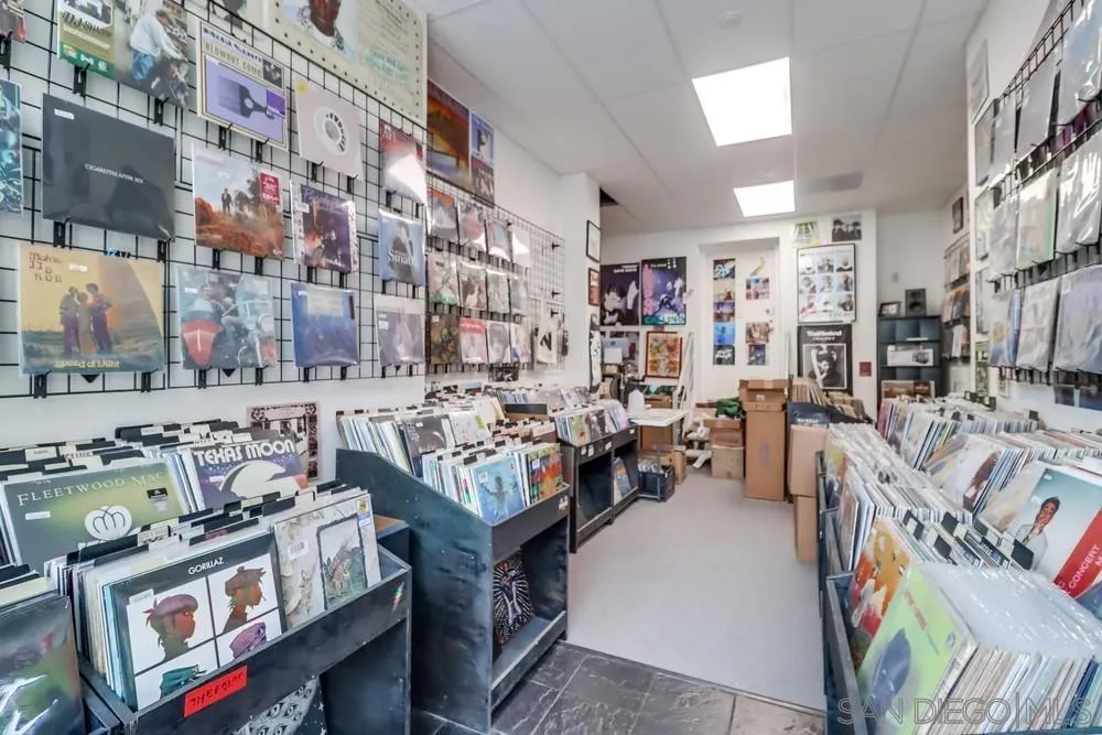 550 15th St 102, San Diego, California 92101 home-pic-20