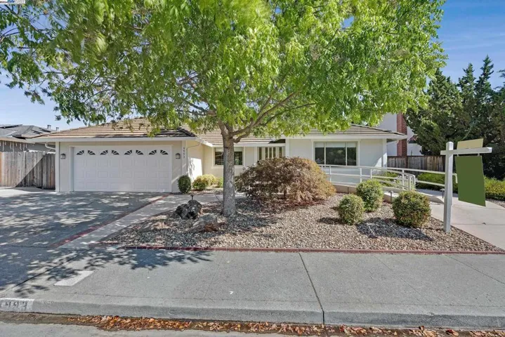 4993 Hillcrest Way, Pleasanton, California 94588