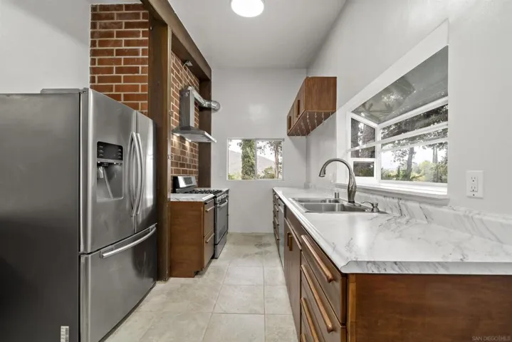 14949 Woods Valley Rd, Valley Center, California 92082