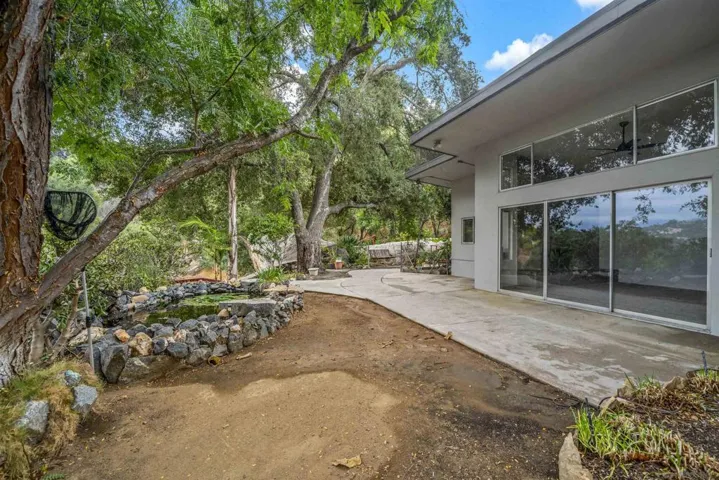 14949 Woods Valley Rd, Valley Center, California 92082