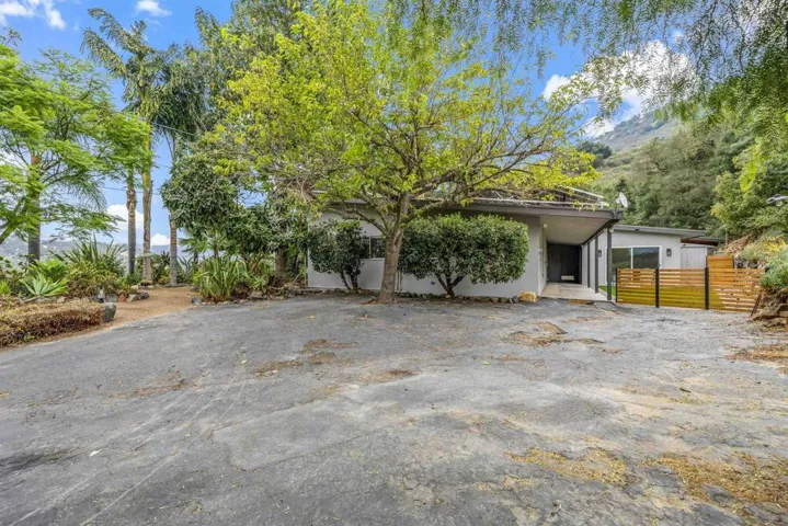 14949 Woods Valley Rd, Valley Center, California 92082