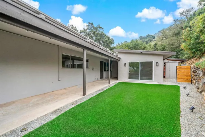14949 Woods Valley Rd, Valley Center, California 92082