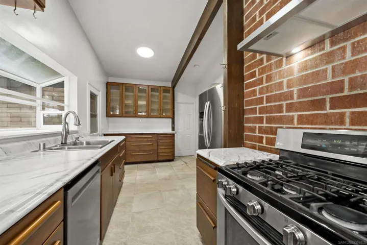 14949 Woods Valley Rd, Valley Center, California 92082