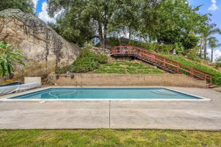 14949 Woods Valley Rd, Valley Center, California 92082
