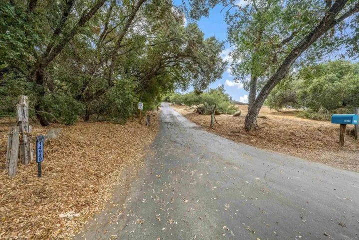 14949 Woods Valley Rd, Valley Center, California 92082
