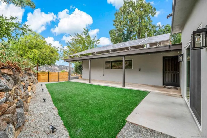 14949 Woods Valley Rd, Valley Center, California 92082