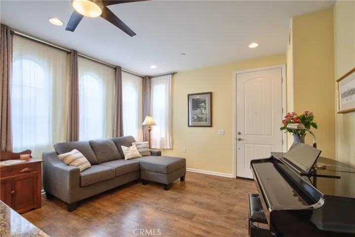 44001 Arcadia Court, Temecula, California 92592