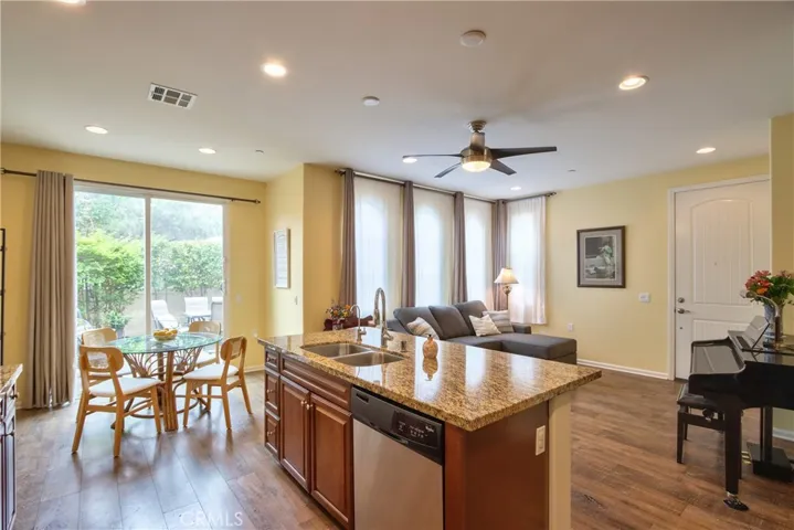 44001 Arcadia Court, Temecula, California 92592