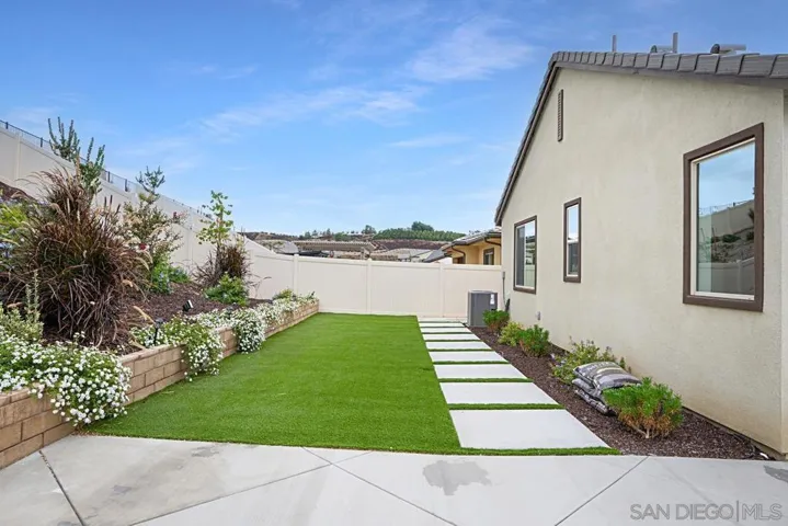 39634 Dayspring Way, Temecula, California 92591