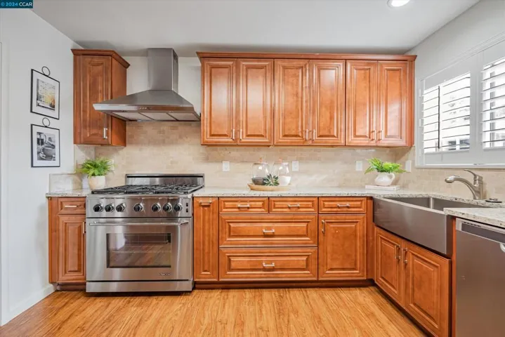 371 Rose Ann Ave, Pittsburg, California 94565