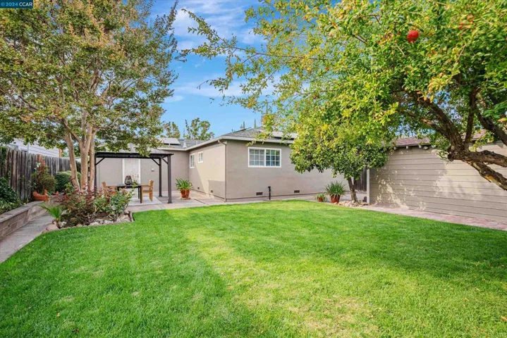 371 Rose Ann Ave, Pittsburg, California 94565
