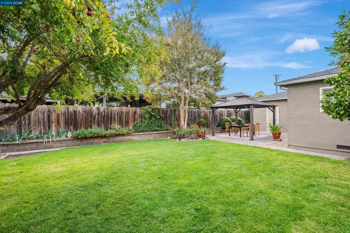 371 Rose Ann Ave, Pittsburg, California 94565