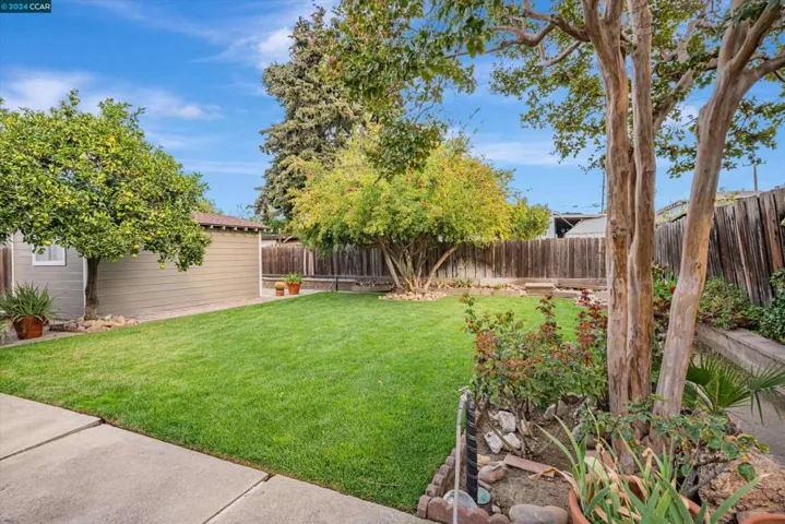 371 Rose Ann Ave, Pittsburg, California 94565