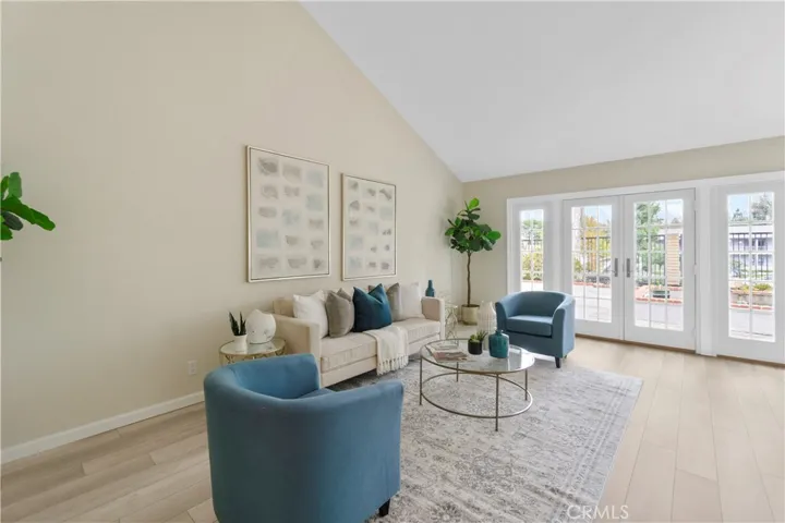 Vaulted Family Room