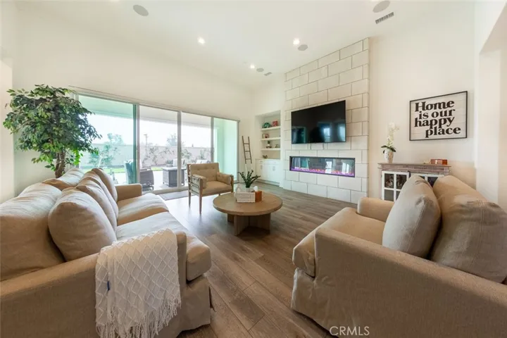 13305 Silver Sky Road, Rancho Cucamonga, California 91739