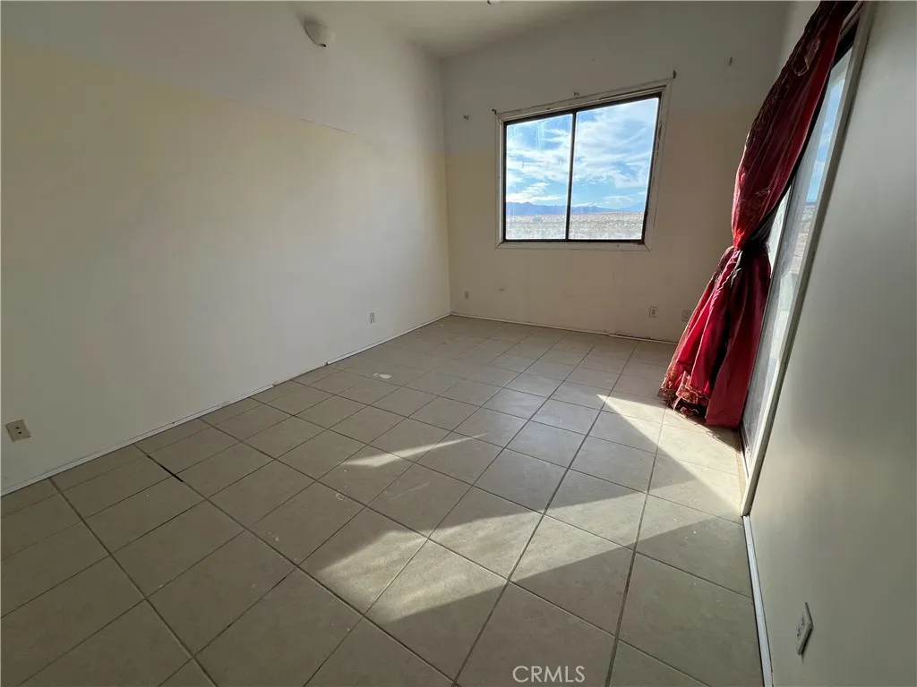 5830 Gopher Grove Road, 29 Palms, California 92277 home-pic-11