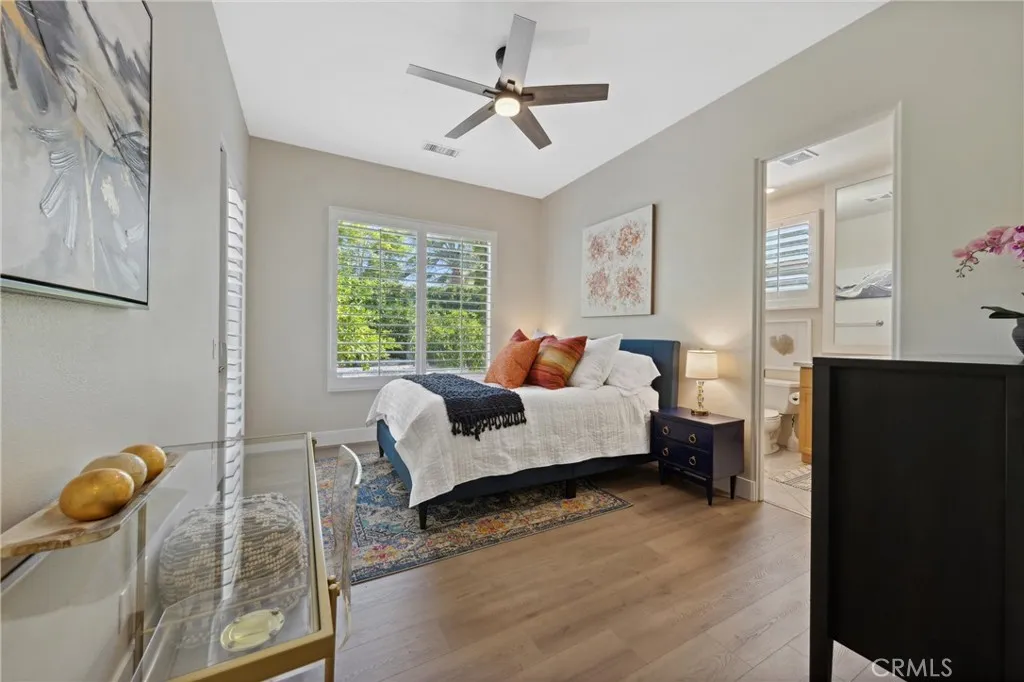 Citrus Suite with access to the citrus trees and backyard Citrus Suite with access to the citrus trees and backyard