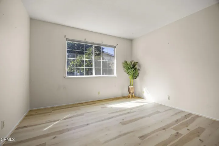 29-web-or-mls-Upmarketmedia_2165Ram-96
