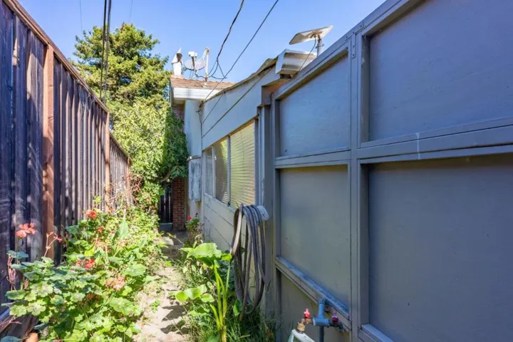 12 Heather Place, Millbrae, California 94030