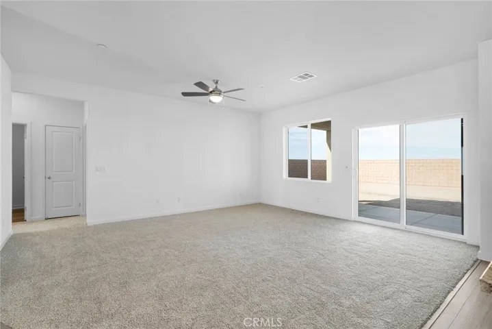 12322 Craven Way, Victorville, California 92392