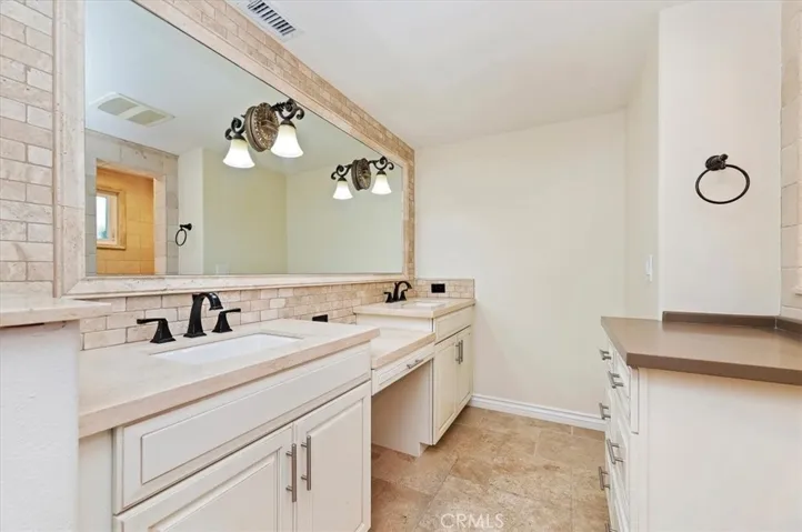 6381 Percival Drive, Riverside, California 92506