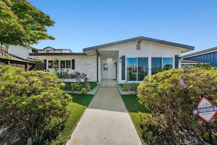 7724 W 85th Street, Playa Del Rey, California 90293