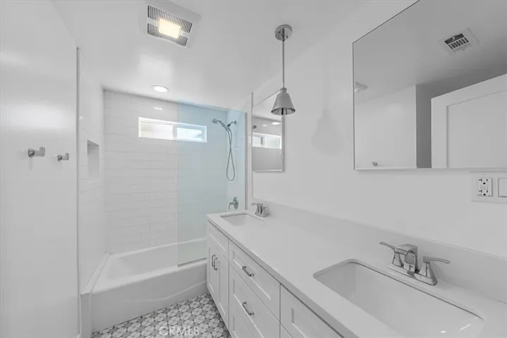7724 W 85th Street, Playa Del Rey, California 90293