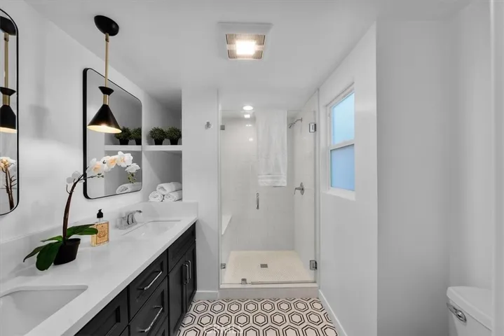 7724 W 85th Street, Playa Del Rey, California 90293