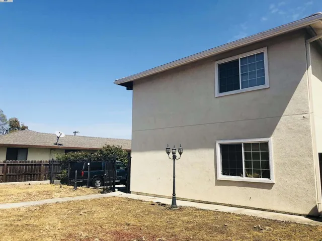 20161 Royal Ave, Hayward, California 94541