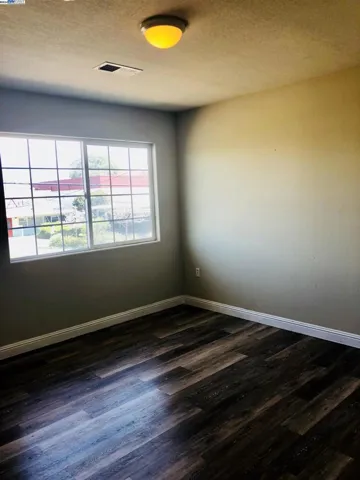 20161 Royal Ave, Hayward, California 94541