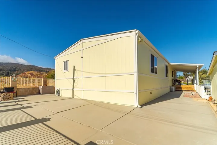 15040 Sandy Ridge Road, Lake Hughes, California 93532